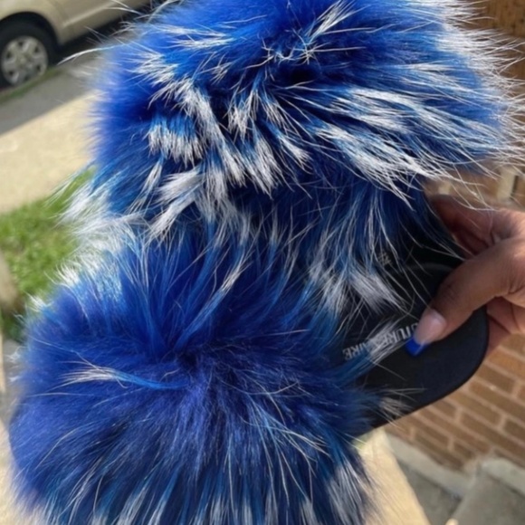 Blue Bella Real Fur Custom Slides sizes 7.5,8,8.5,10,10.5, 11 only - Picture 4 of 4